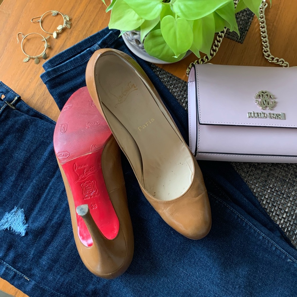 Christian Louboutin Simple Pump 39 camel Tan brown